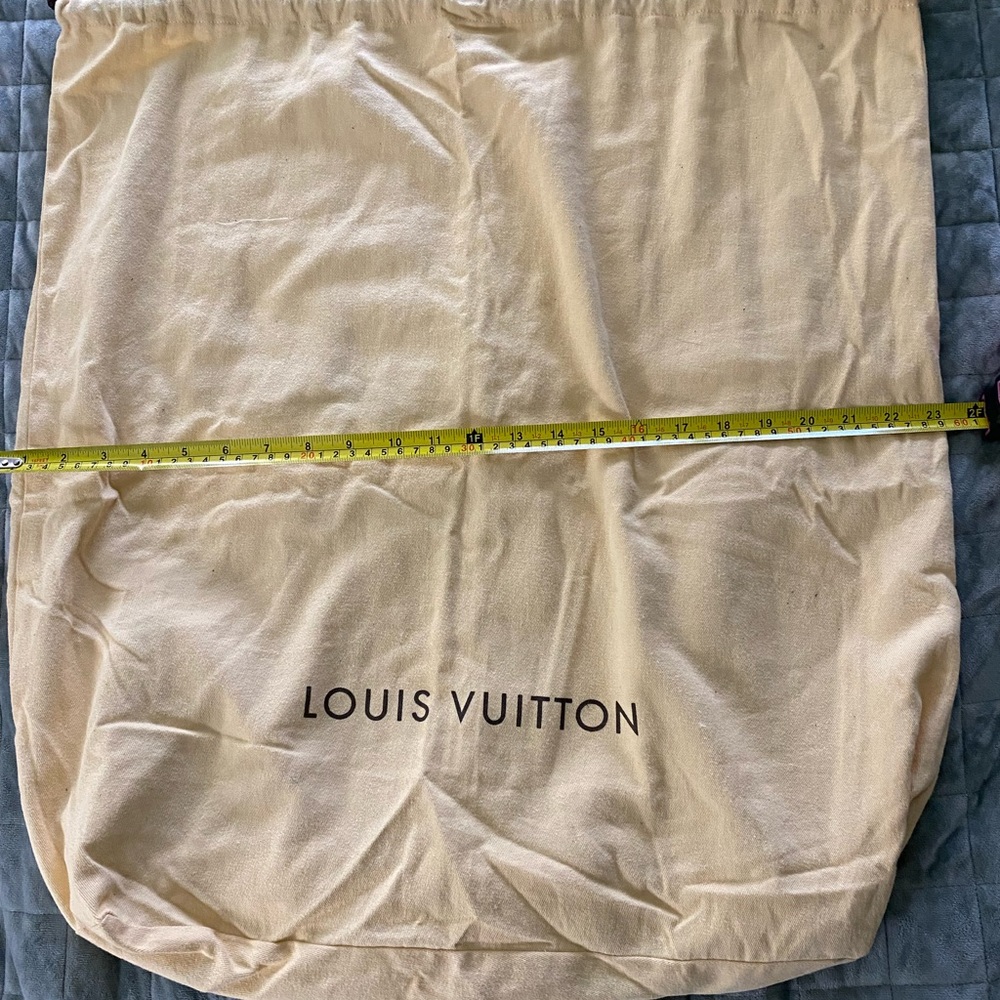 Louis Vuitton Cream Dust Bag XL - Picture 3 of 4